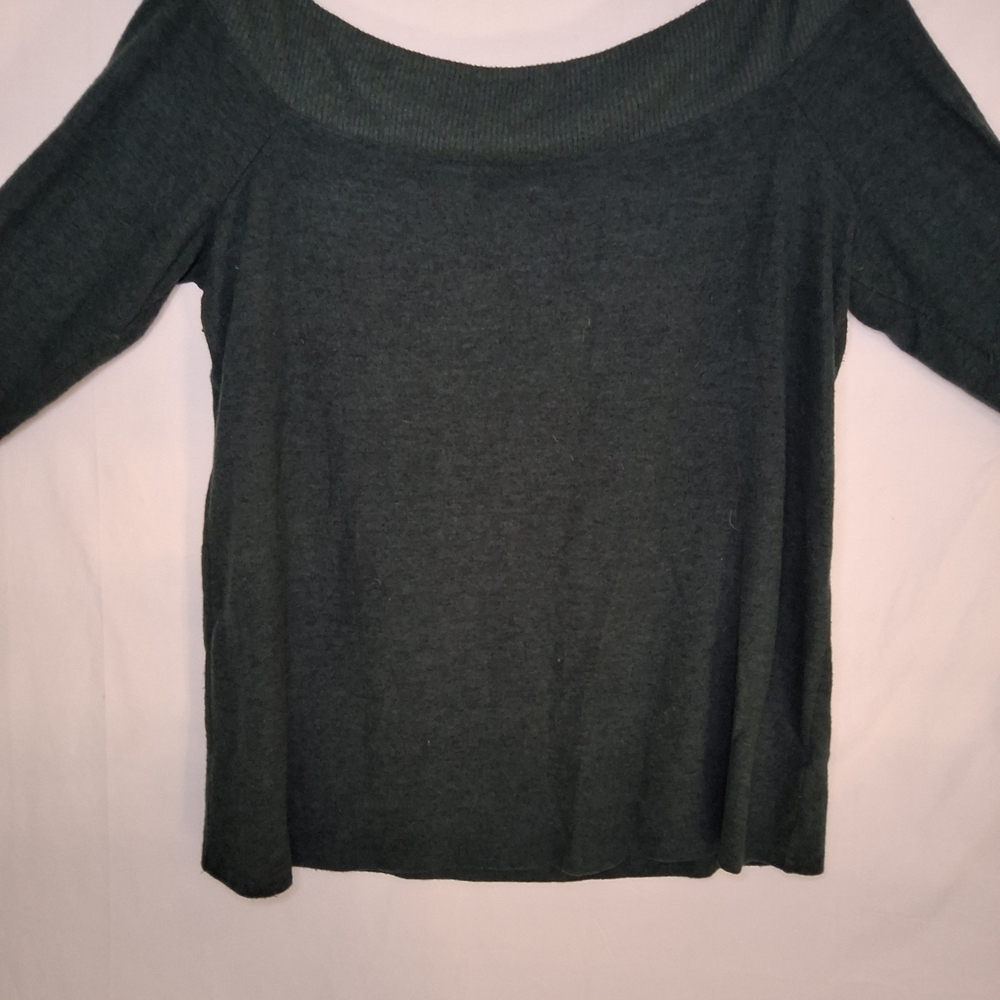 Torrid‎ Dark Green Off-Shoulder Top